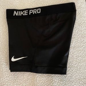 Nike Pro Women’s Shorts